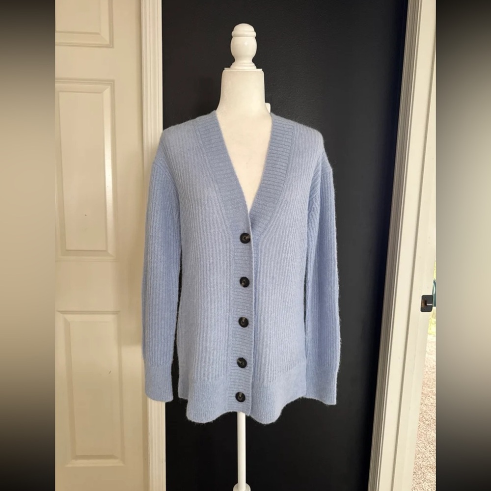 Everlane THE ALPACA OVERSIZED CARDIGAN 
size XXS oversized fits up to a Large - Picture 6 of 12